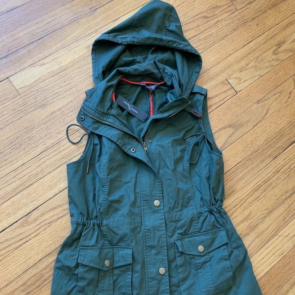 Olive green vest NWT